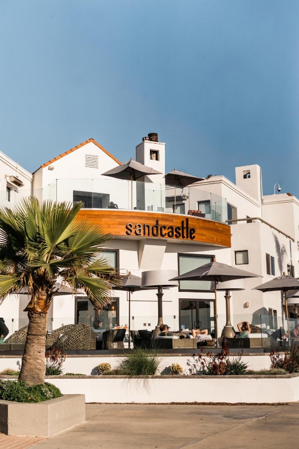 Sandcastle Hotel on the Beach image 1