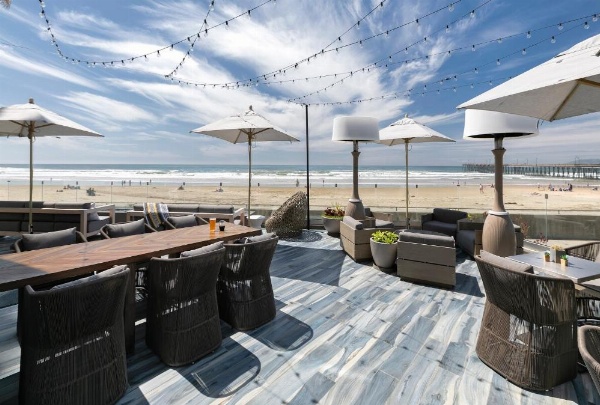 Sandcastle Hotel on the Beach image 12